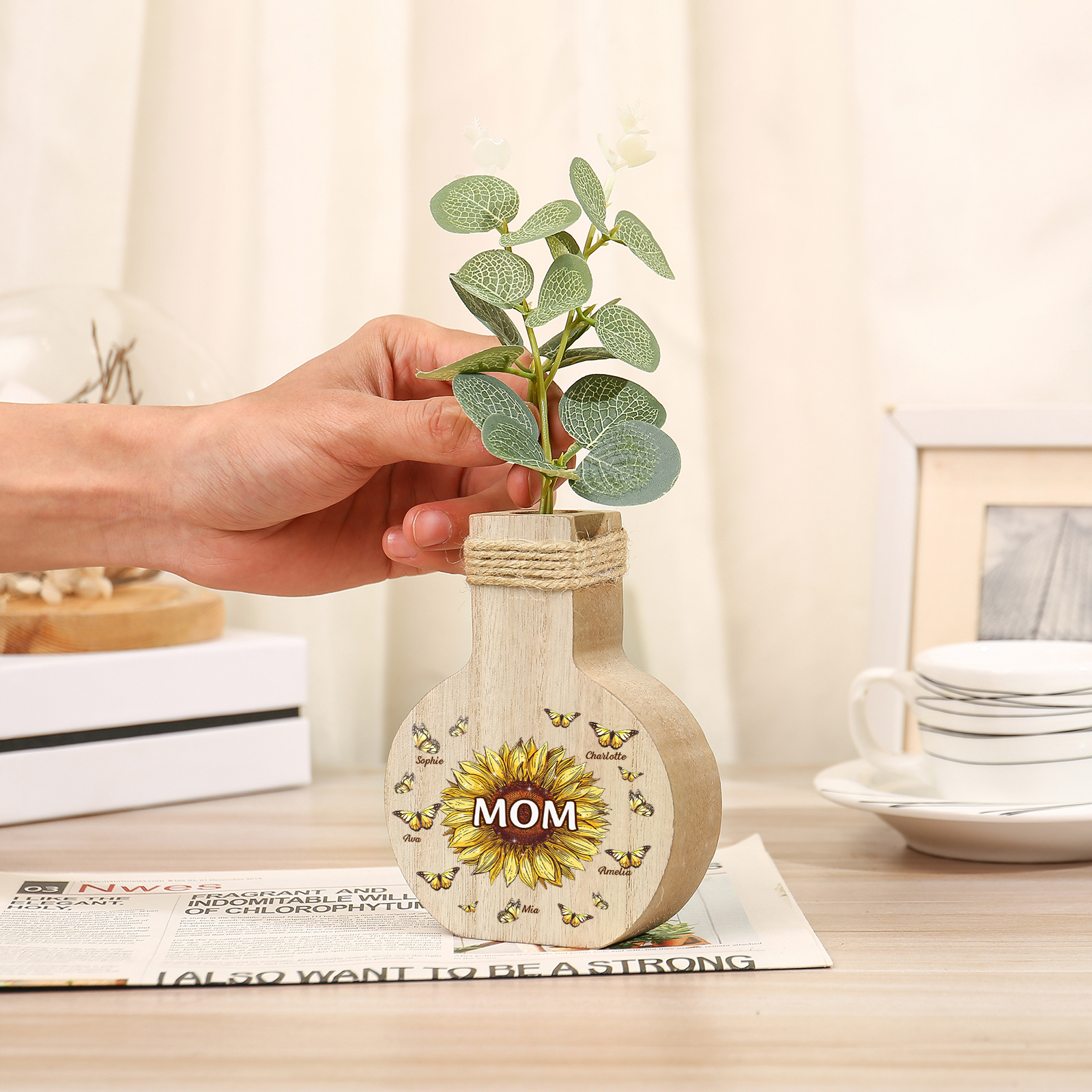 5 Names - Personalized Custom Text and Name Butterfly Style Wooden Decorative Vase as a Gift for Mom