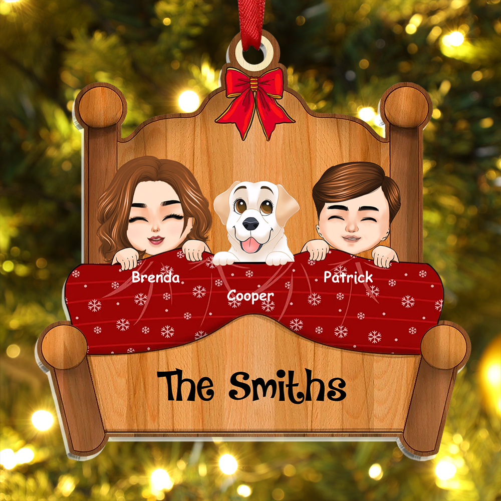 Personalised 2024 Family Christmas Ornament – Custom 1 Text & 3-8 Names Couple Gift for Her/Him | Jessemade