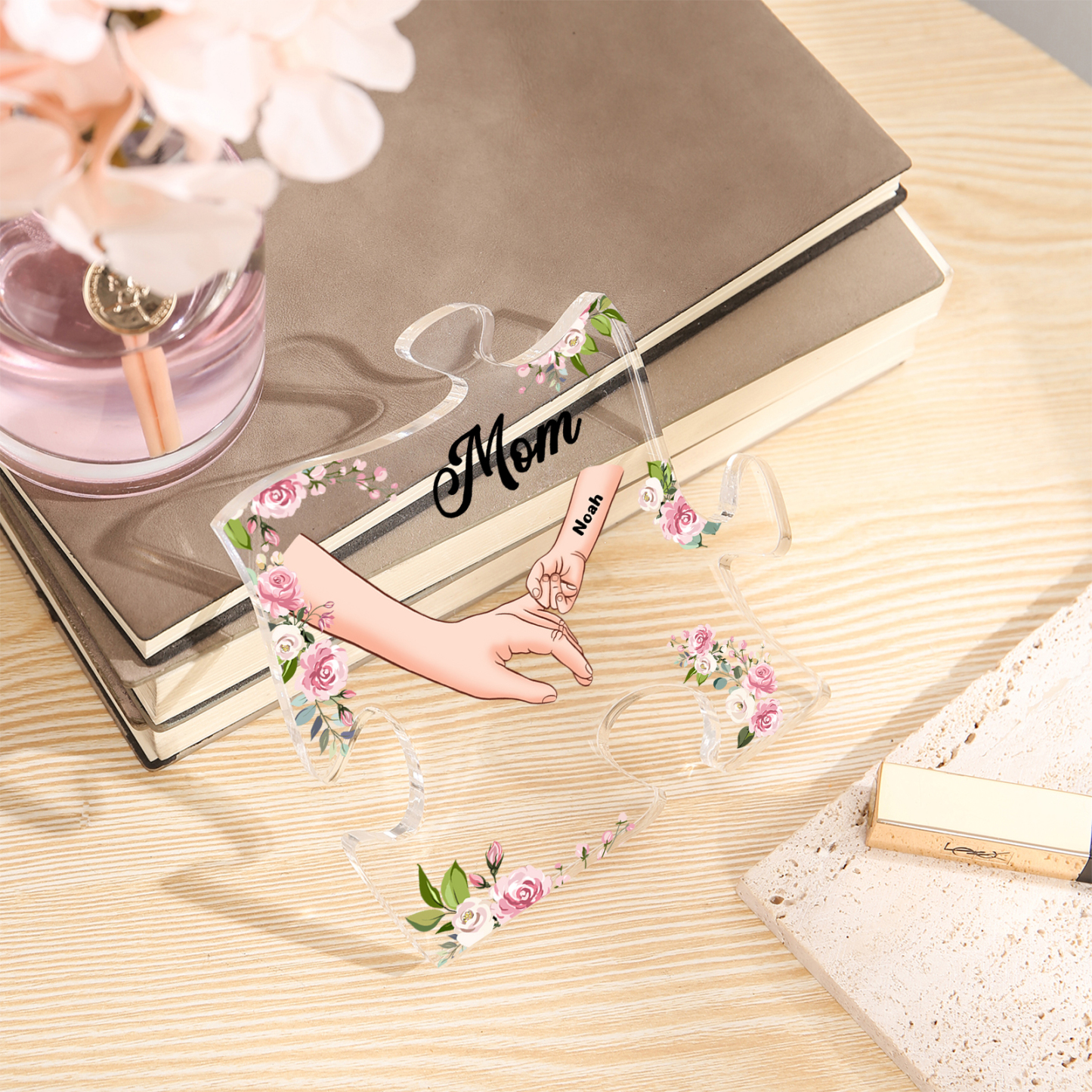 1 Name - Personalized Acrylic Heart Keepsake Customized Name Holding Hands Acrylic Plaque Ornament Mother's Day Gift for Mom