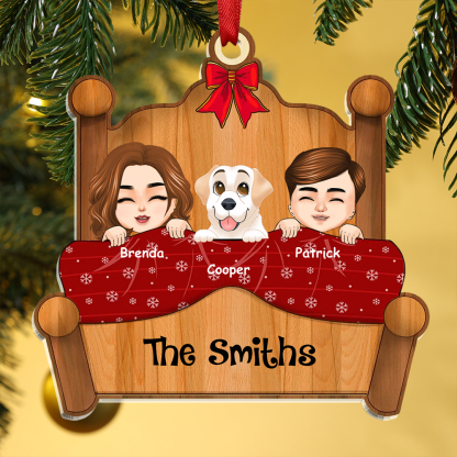 Personalised Christmas Ornament with Pet – Custom 2-5 Names Family Dec