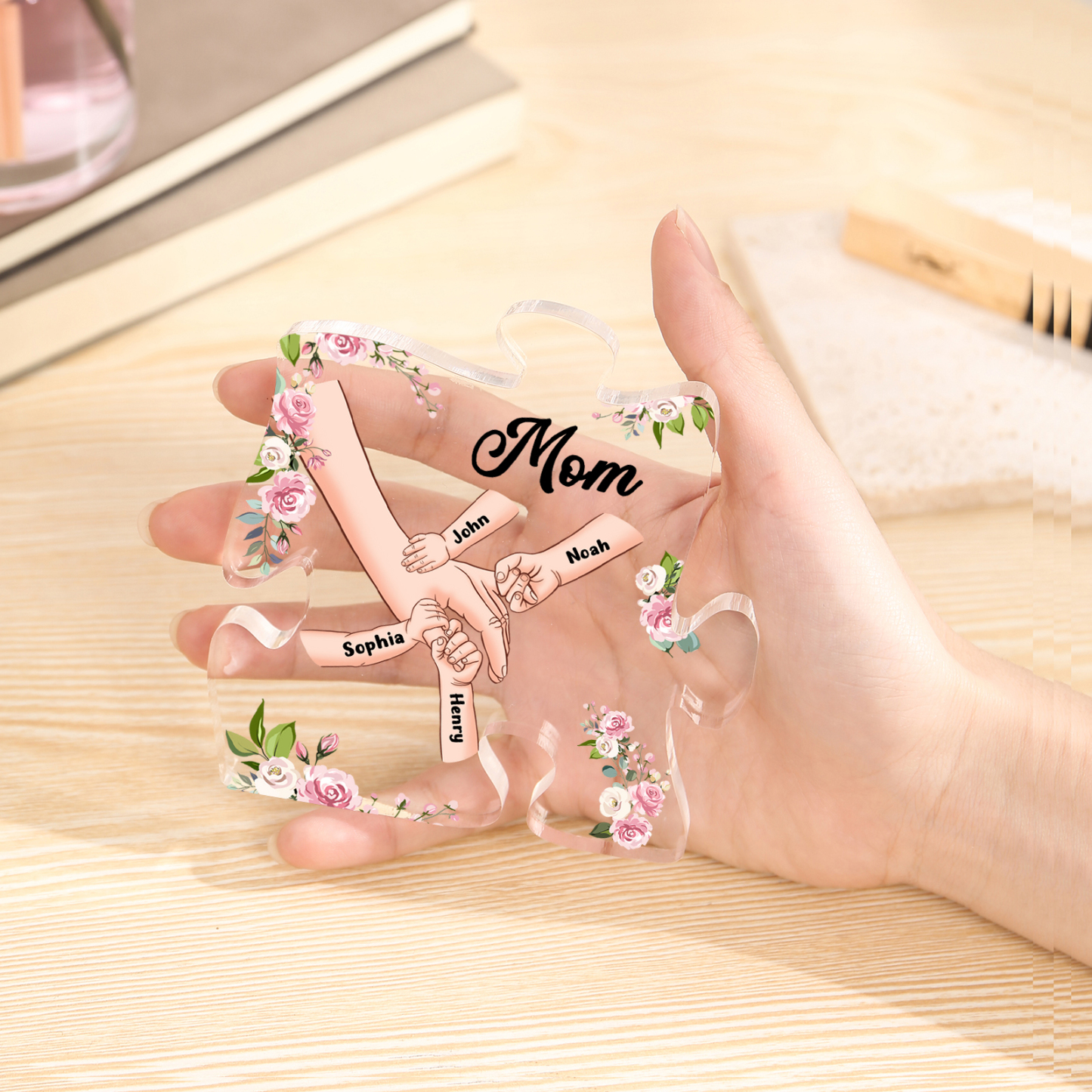 4 Name - Personalized Acrylic Heart Keepsake Customized Name Holding Hands Acrylic Plaque Ornament Mother's Day Gift for Mom