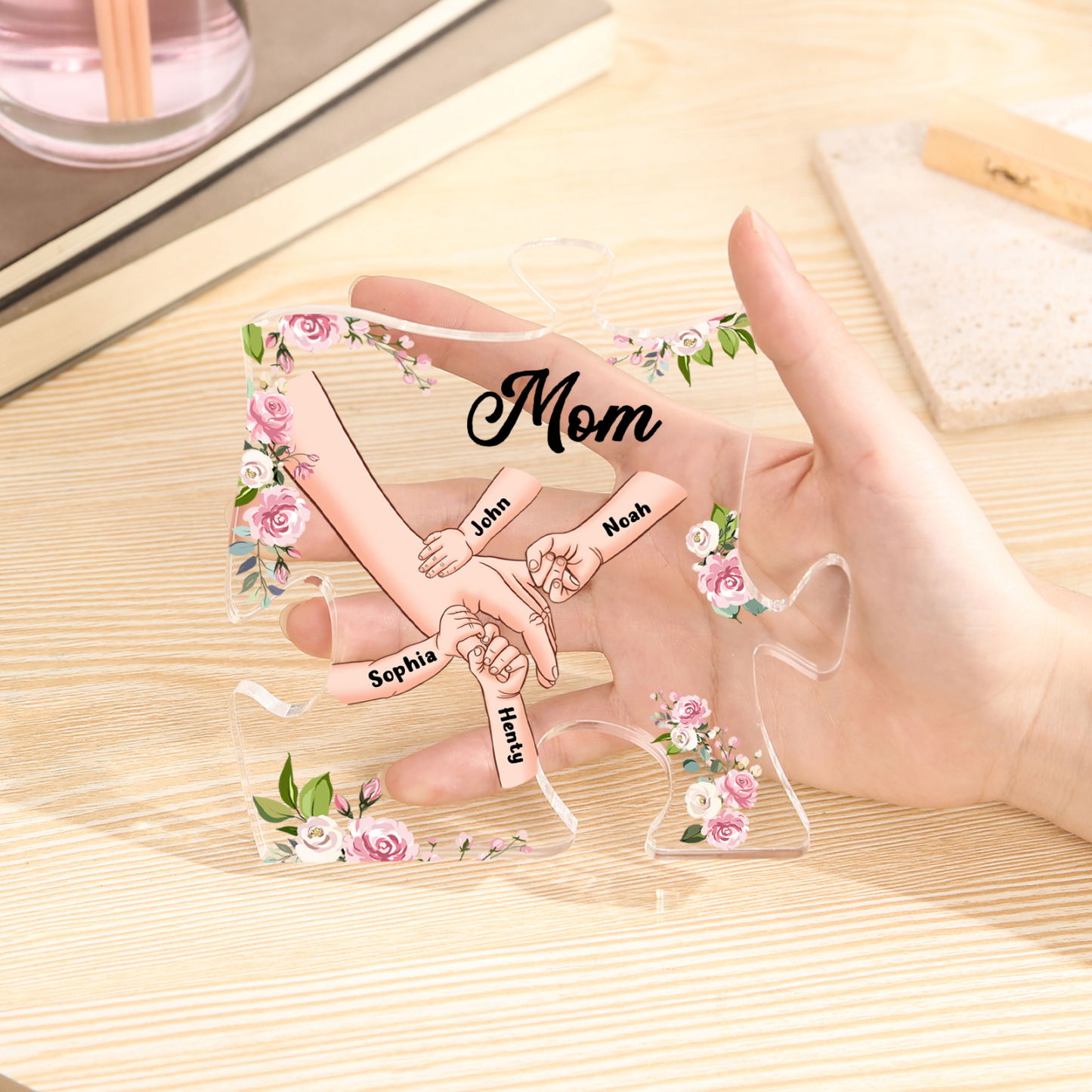 4 Name - Personalized Acrylic Heart Keepsake Customized Name Holding Hands Acrylic Plaque Ornament Mother's Day Gift for Mom