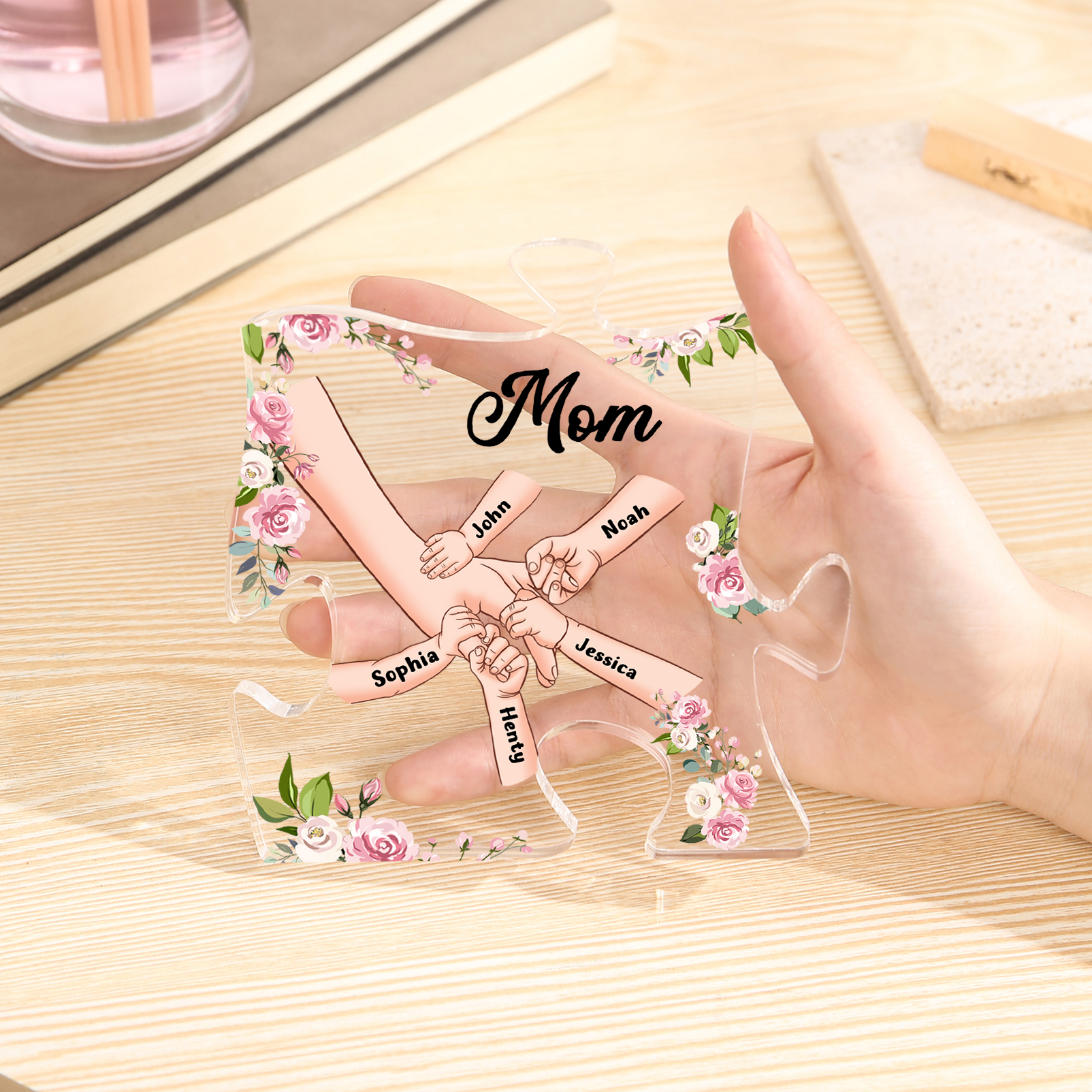 5 Name - Personalized Acrylic Heart Keepsake Customized Name Holding Hands Acrylic Plaque Ornament Mother's Day Gift for Mom