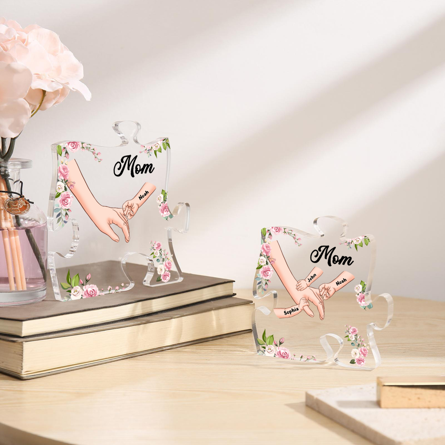 3 Name - Personalized Acrylic Heart Keepsake Customized Name Holding Hands Acrylic Plaque Ornament Mother's Day Gift for Mom