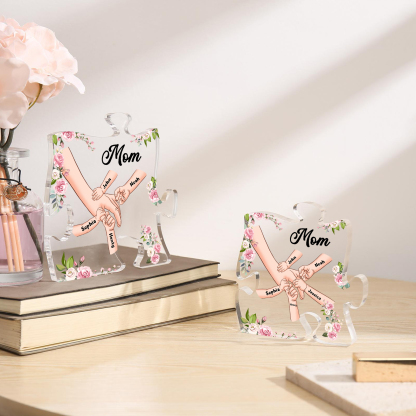 4 Name - Personalized Acrylic Heart Keepsake Customized Name Holding Hands Acrylic Plaque Ornament Mother's Day Gift for Mom