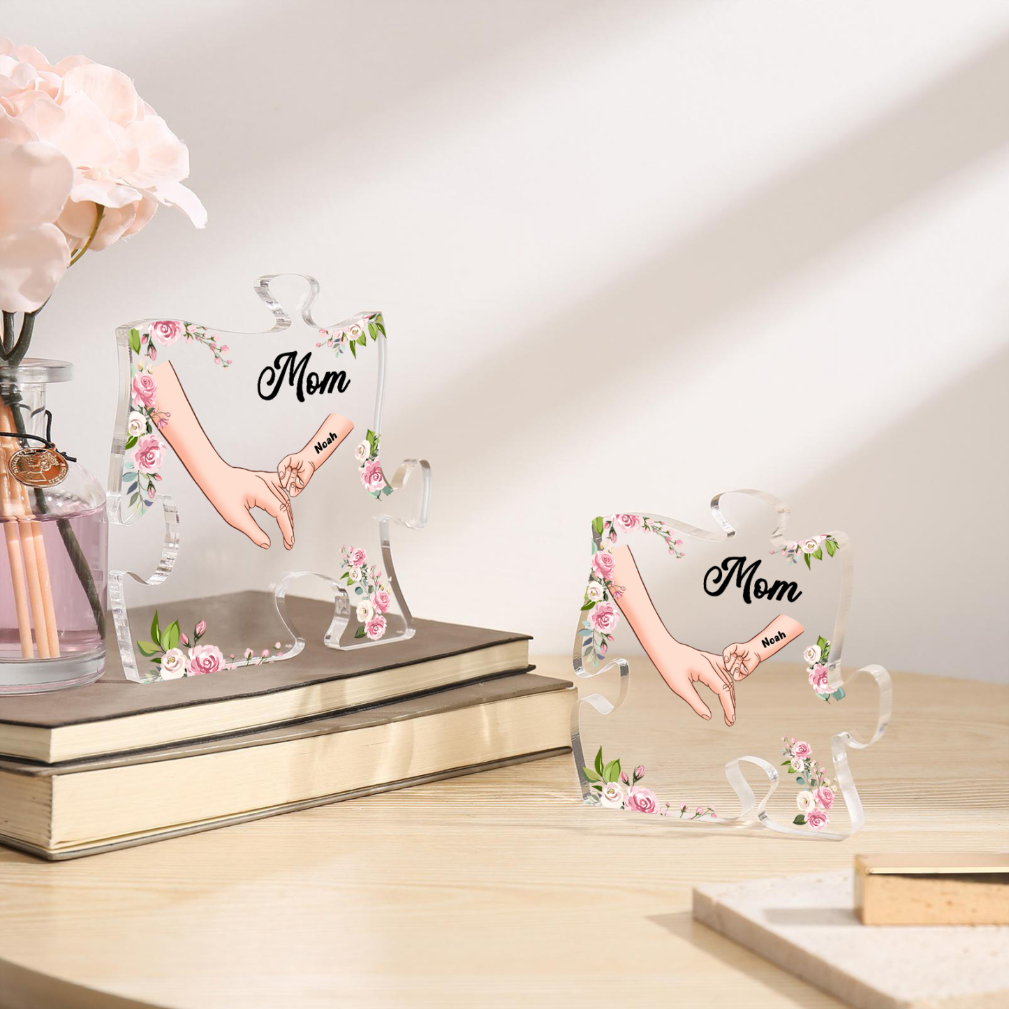 1 Name - Personalized Acrylic Heart Keepsake Customized Name Holding Hands Acrylic Plaque Ornament Mother's Day Gift for Mom