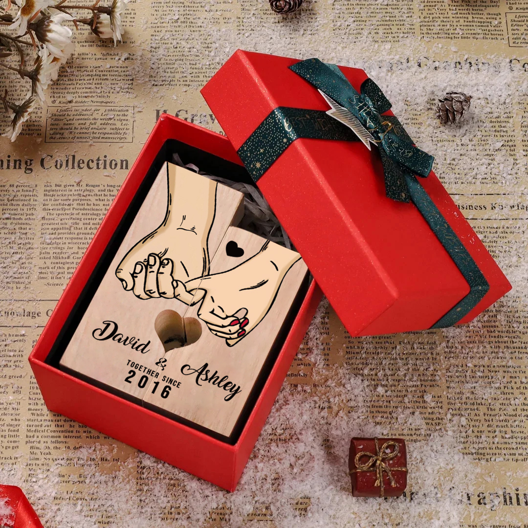 Personalised Couple Gift Set Pinky Promise Couple Candle Holder Heart Matching Keychain with Custom Names & Date Gift Box | Jessemade