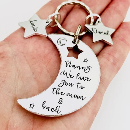 Personalized Nanny Keychain Custom 4 Names Moon and Star Keyring "we love you to the moon & back" for Her