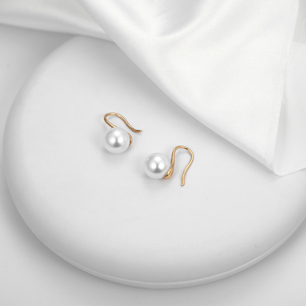 Pearl Earrings For Woman