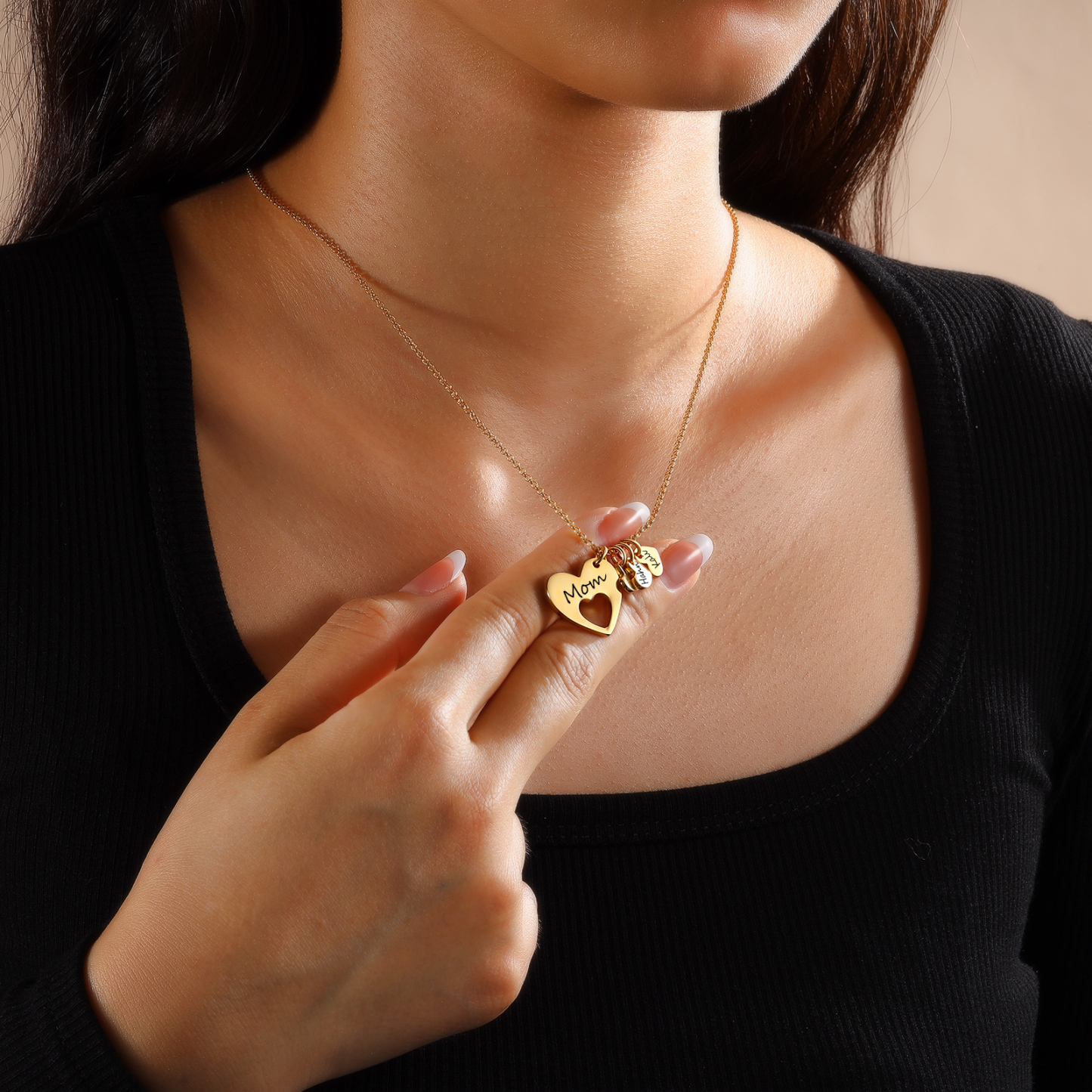 5 Names - Personalized Love Pendant Necklace with Gift Box Customized Name Gift for Her