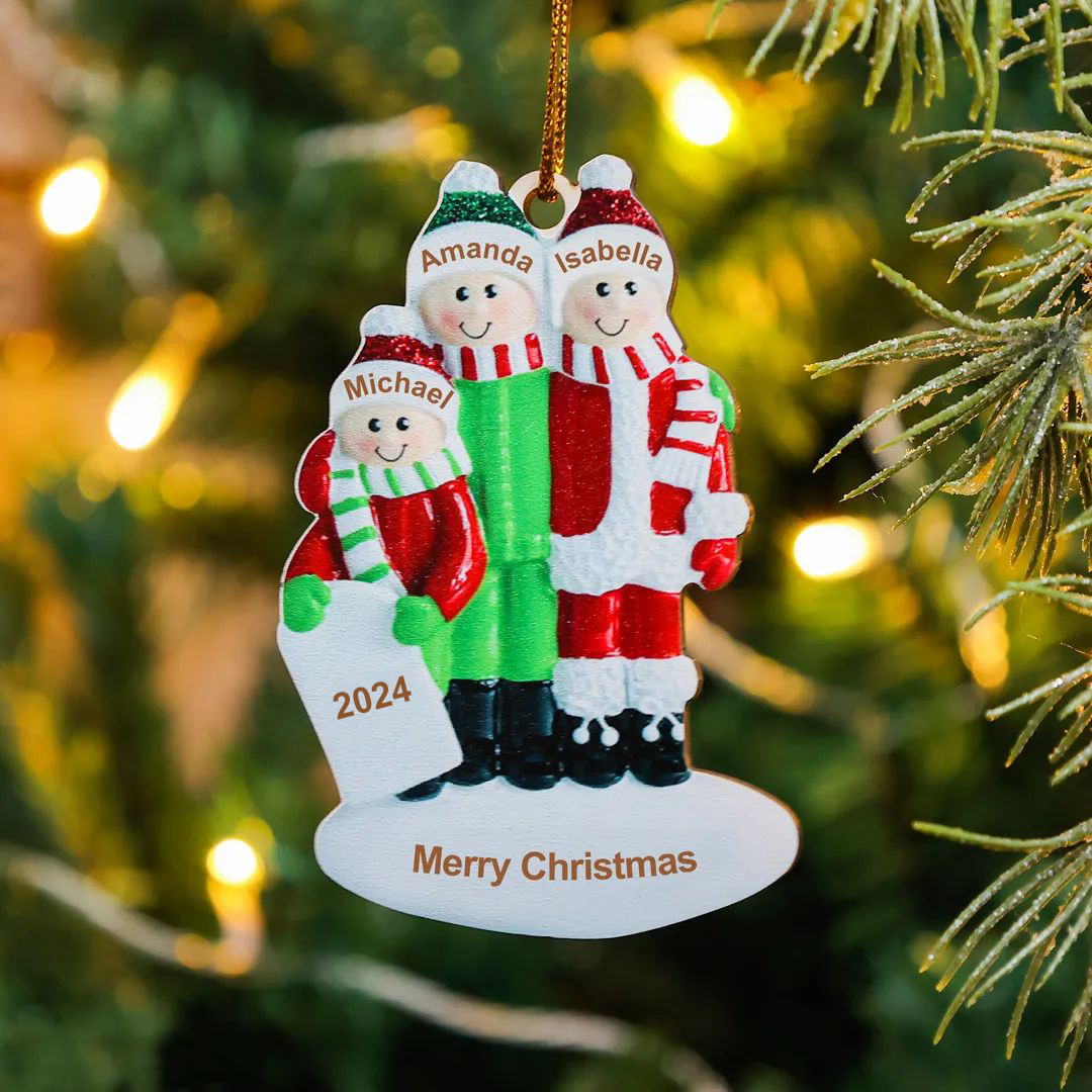 3 Names-Personalized Family Wooden Christmas Xmas Tree Decoration Ornament-Custom 3 Names And Text Hanging Ornament Gifts For Family