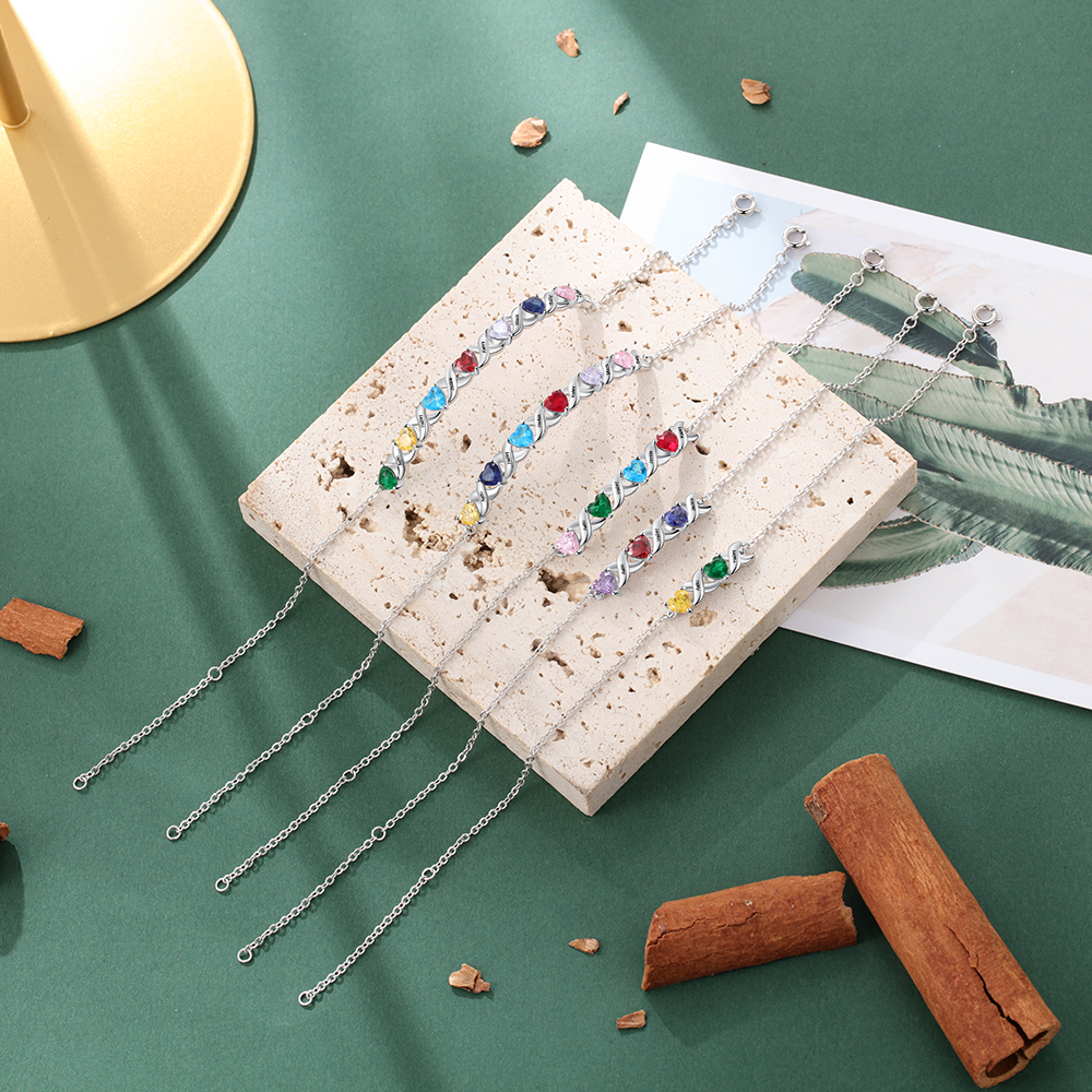 Personalized Heart Bracelet Customized With 7 Names and 7 Birthstones Family Bracelet Gift for Grandma | Jessmade