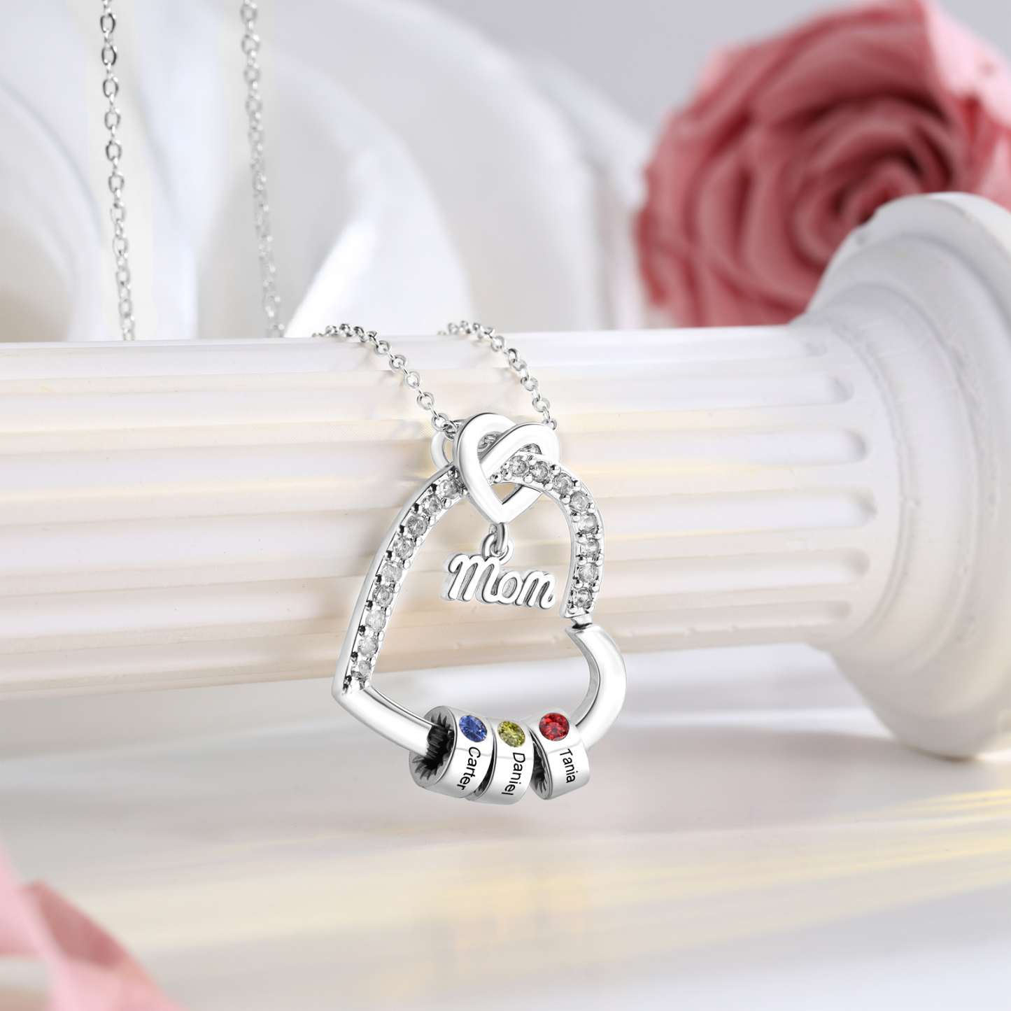 Personalized Heart Necklace for Mom with 1-5 Names and Birthstones – Custom Mother’s Day Pendant with Name, Title & Birthstone Gift for Mom or Grandma