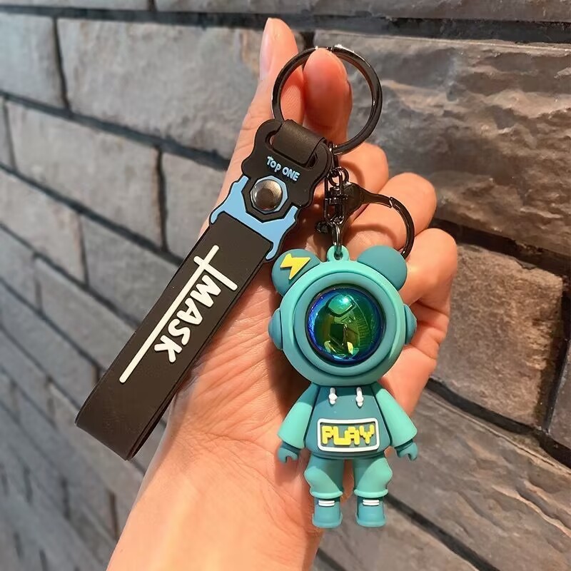 Exquisite Astronaut Keychain For Son/Daughter