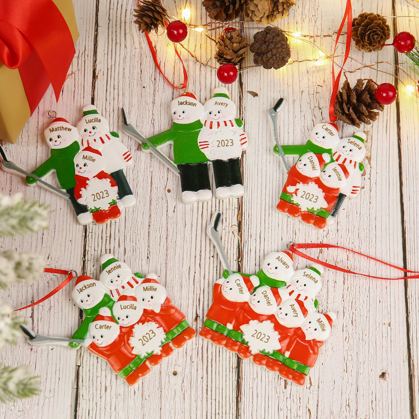 Personalized Snowman Family Ornament - Custom 3-6 Name Christmas Hanging Ornament Gifts For Family | Jessmade