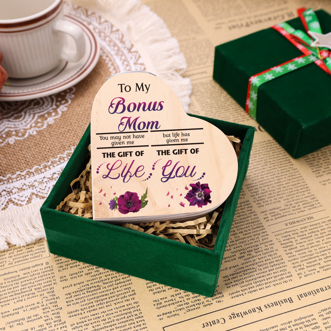 To My Bonus Mom Violet Flower Heart Candle Holder "Life Has Given Me The Gift of You" Wooden Candlestick