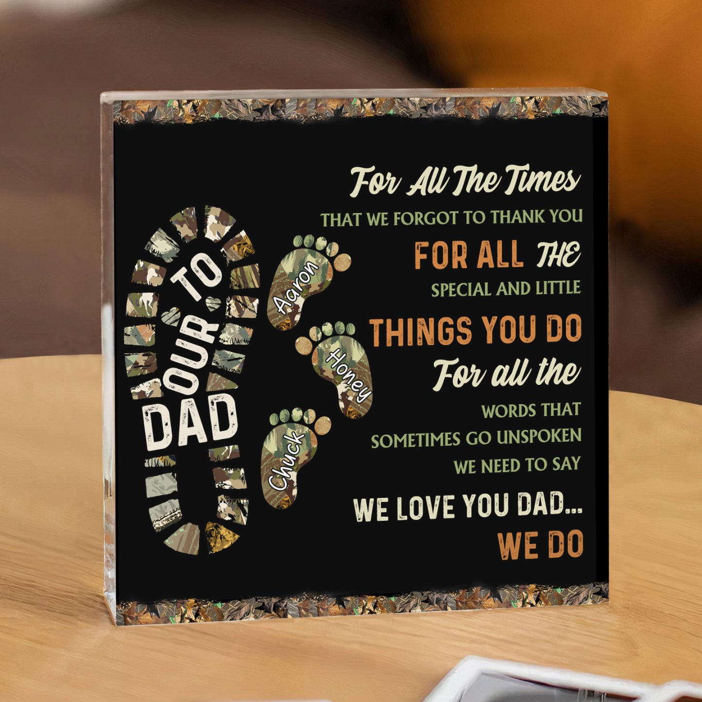 Jessemade UK 3 Names - Personalized Footprint Pattern Family Acrylic Keepsake Customized Name Acrylic Home Decor Gift for Dad 20.99 n3