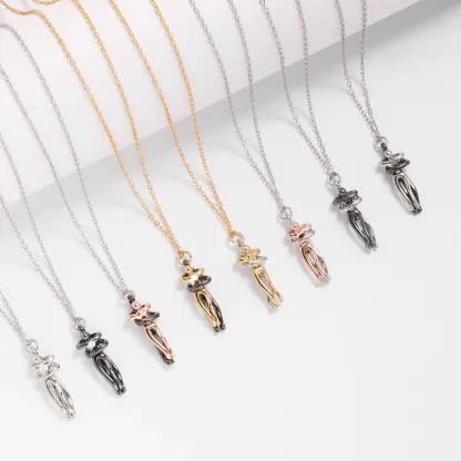 For Husband - Couple Hug Necklace Memorial Gifts " I want to hug you every day"