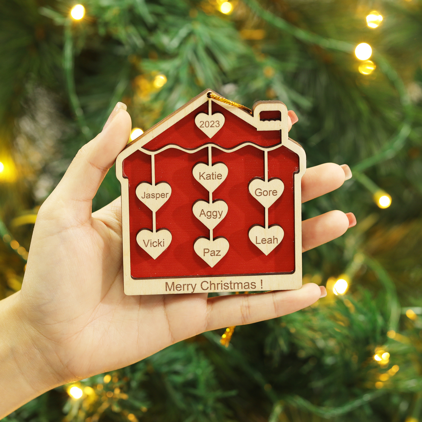 7 Names-Personalized Family Wooden Christmas Xmas Tree Decoration Ornament-Custom 7 Names And Year Hanging Ornament Gifts For Family