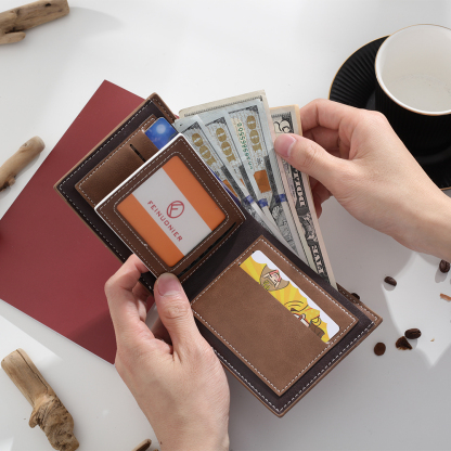 Brown Personalized Leather Wallet Engraved Photo Short Purse Folding Wallet Gifts For Men