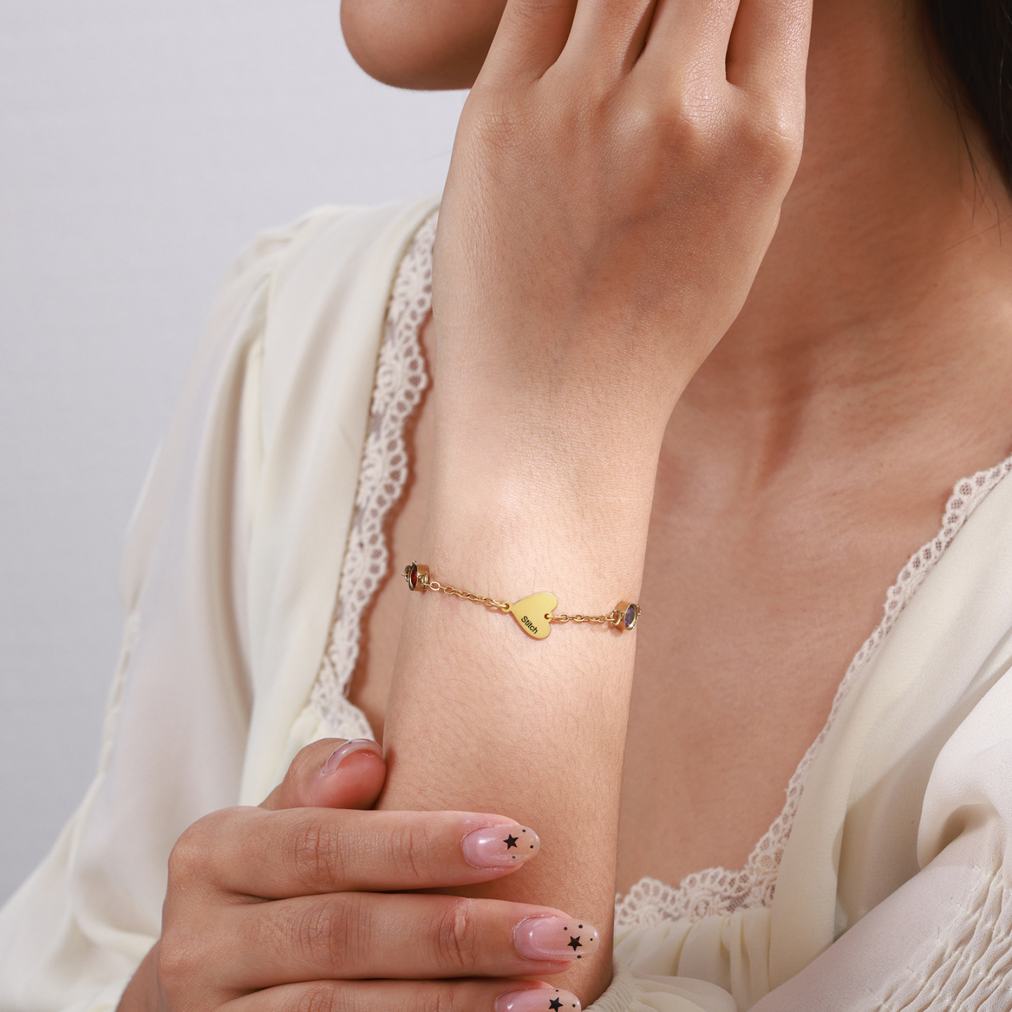 Personalized 1-5 Names Gold Heart Birthstone Chain Bracelet