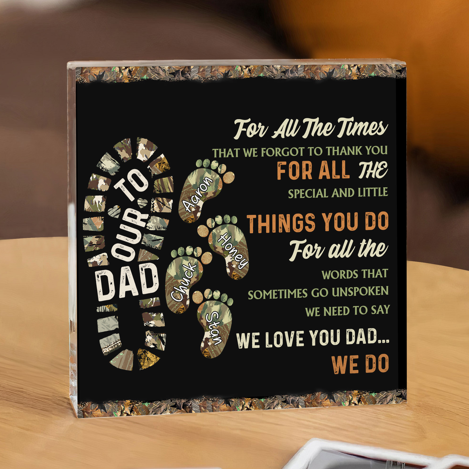 4 Names - Personalized Footprint Pattern Family Acrylic Keepsake Customized Name Acrylic Home Decor Gift for Dad