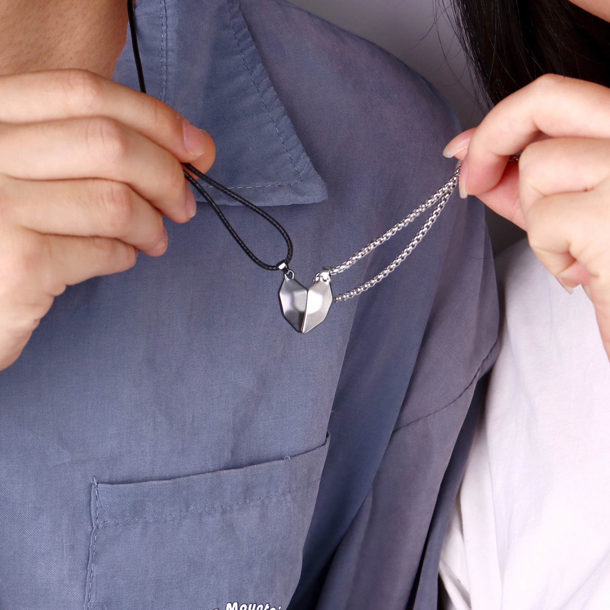 Personalized Matching Couple Necklace Custom Names Magnetic Necklace Valentine's Day Gifts for Couple