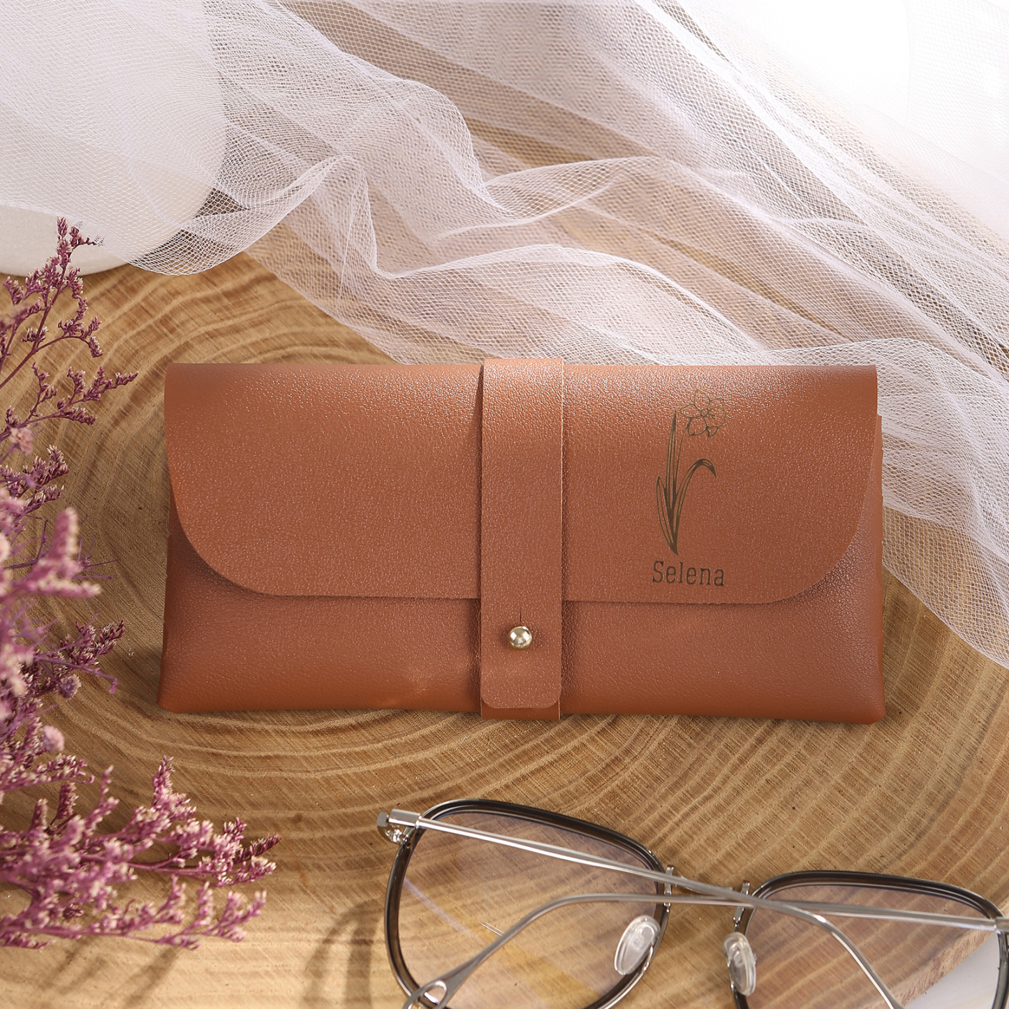 Personalized Glasses Case – Custom Name & Birth Flower, Available in Pink, Brown, Beige, and Blue | Jessemade