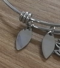 Bracelet leaf accessories