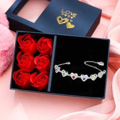 2-8 Names-Personalized Linked Heart Bracelet With 3 Birthstones Engraved Names And Text Bangle For Her | Jessemade
