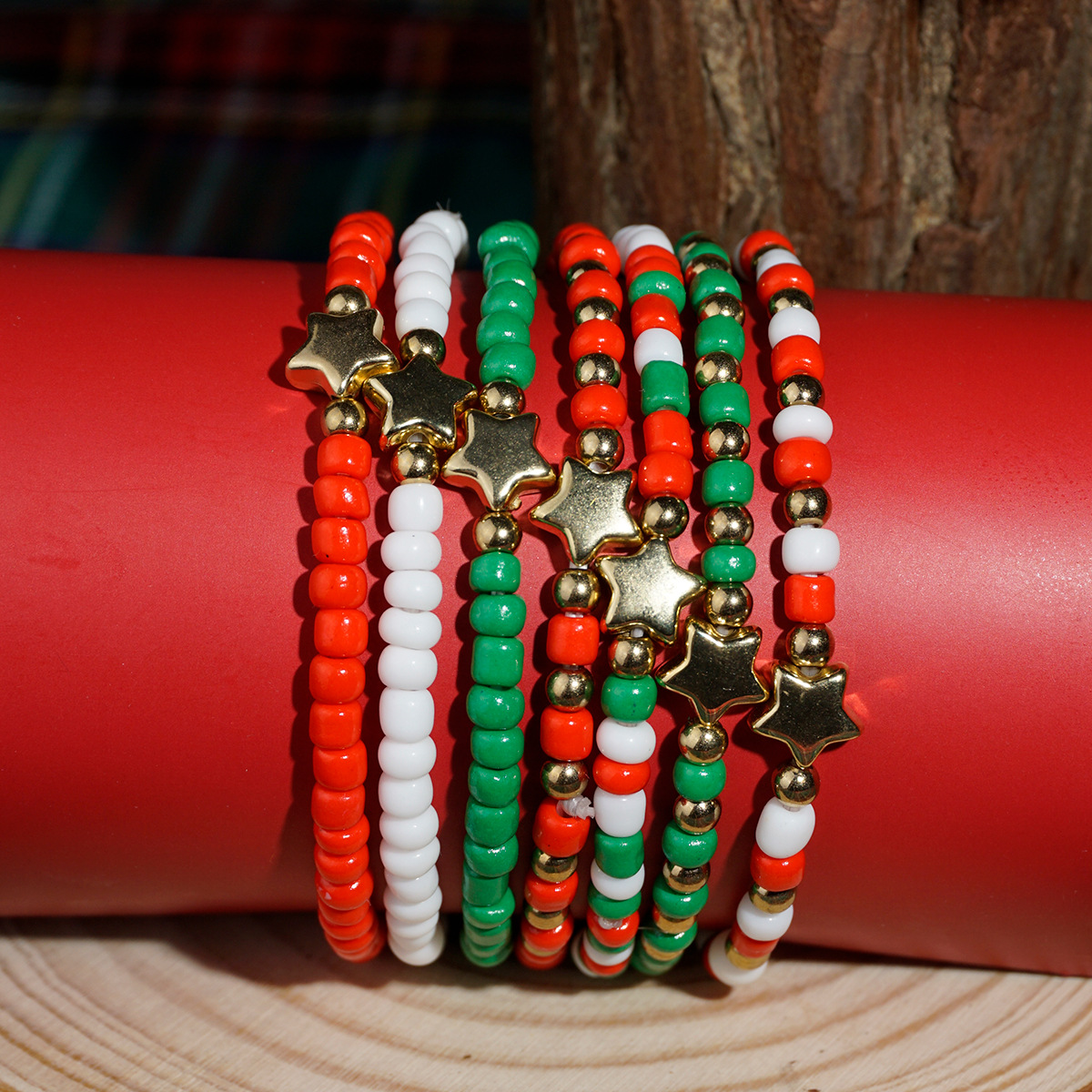 Bracciale natalizio in argilla polimerica con elementi natalizi per donne e bambine