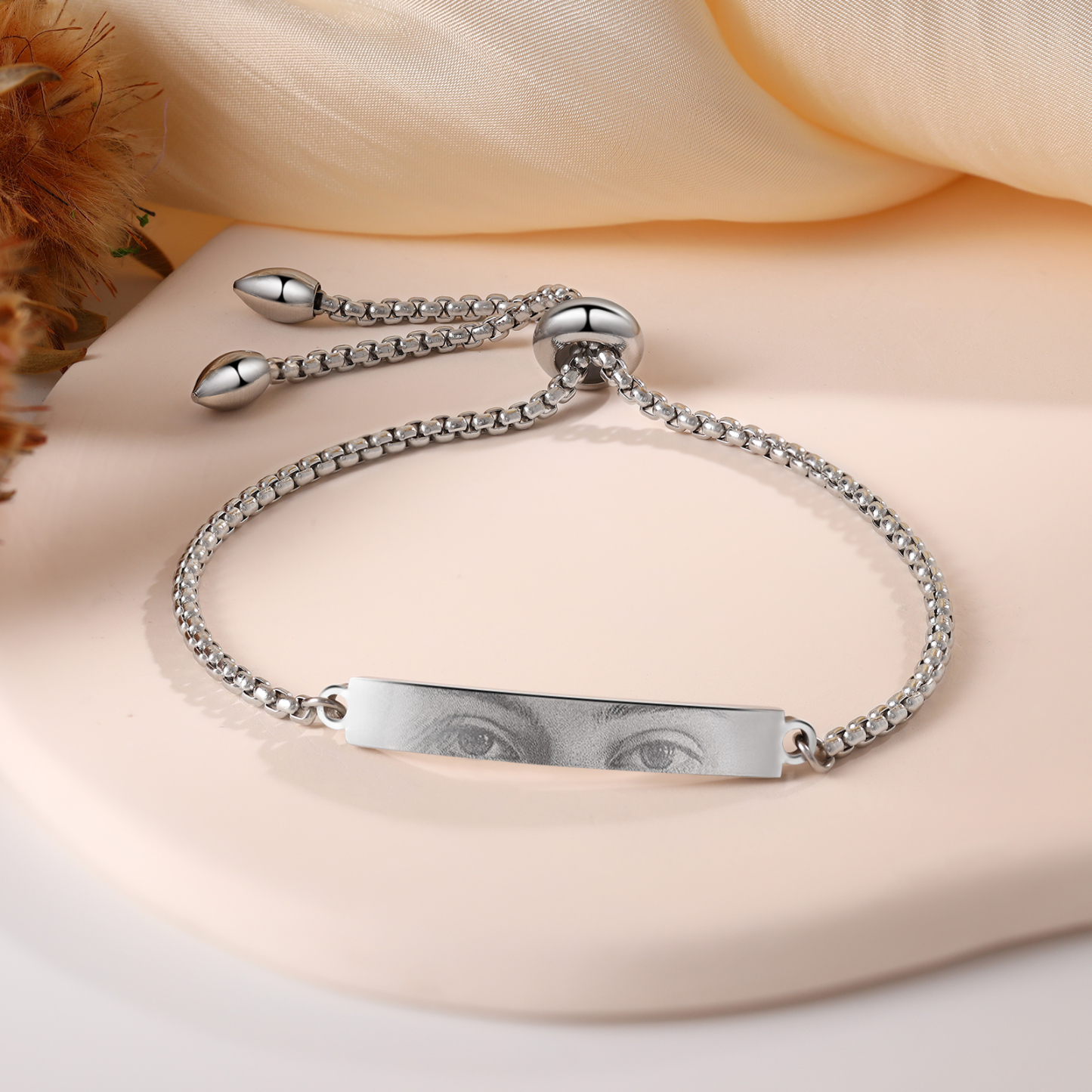 Personalised Women's Bracelet with Eye Photo - Custom Jewelry Gift for Wife/Sister/Daughter | Jessemade