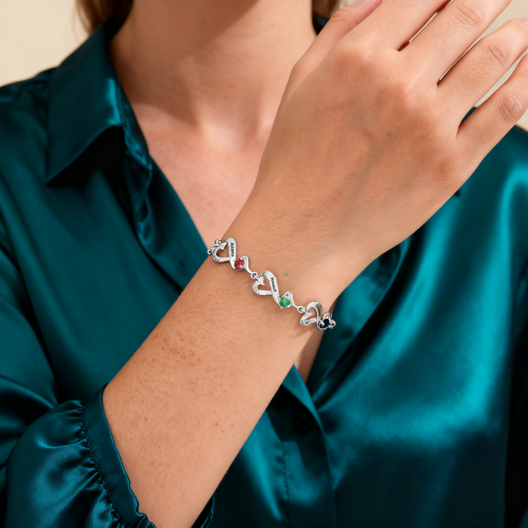 2-7 Names & Birthstone Heart-Shaped Bracelet – Personalized Mother's Day Jewelry Gift for Mom