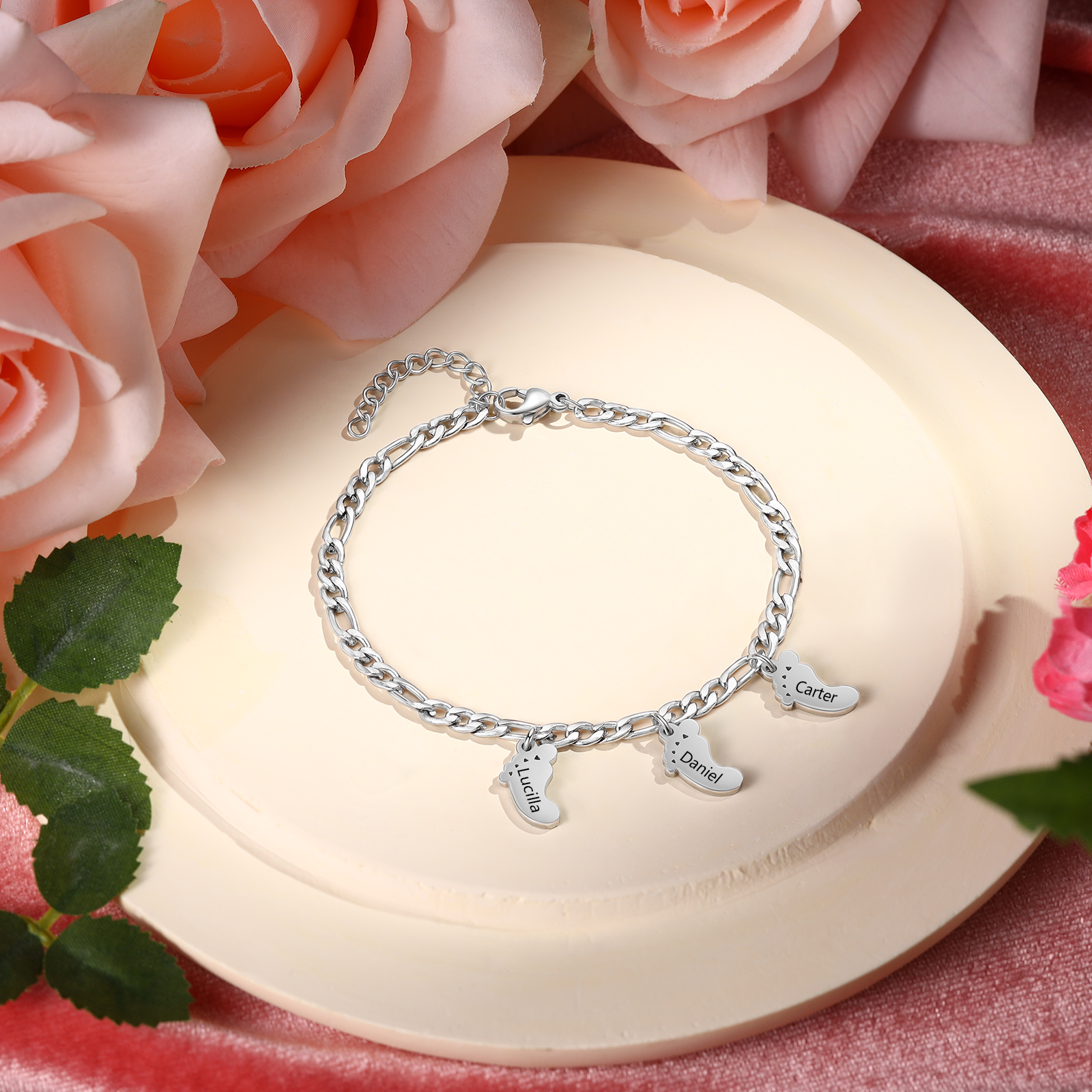 3 names - Personalized Women’s Bracelet - Can Customize Name – Baby Foot Charm Mother’s Day Gift Jewelry