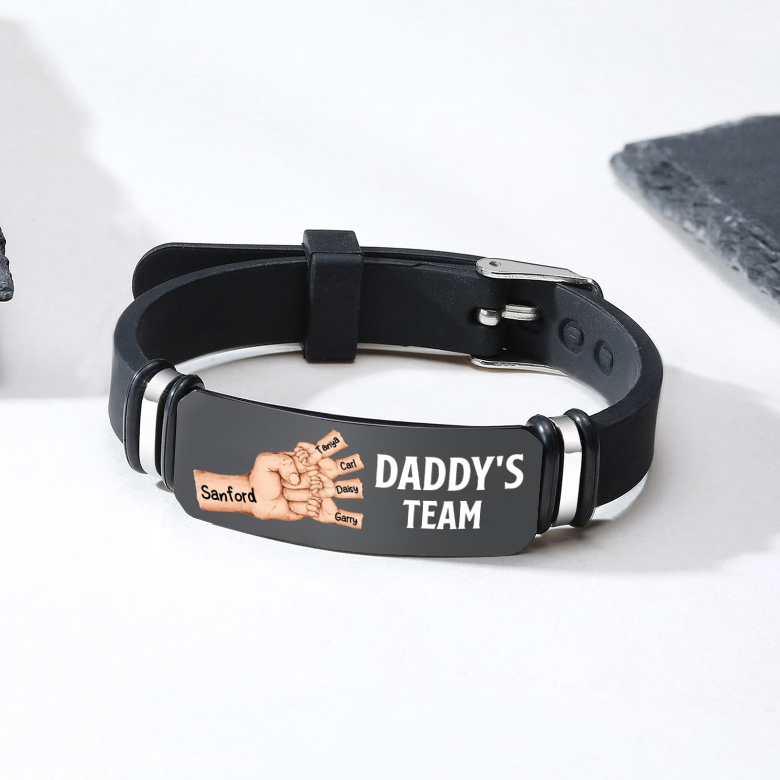 5 names - Father’s Day Personalized Silicone Bracelet for Dad with Kids’ Names – Daddy’s Team Gift