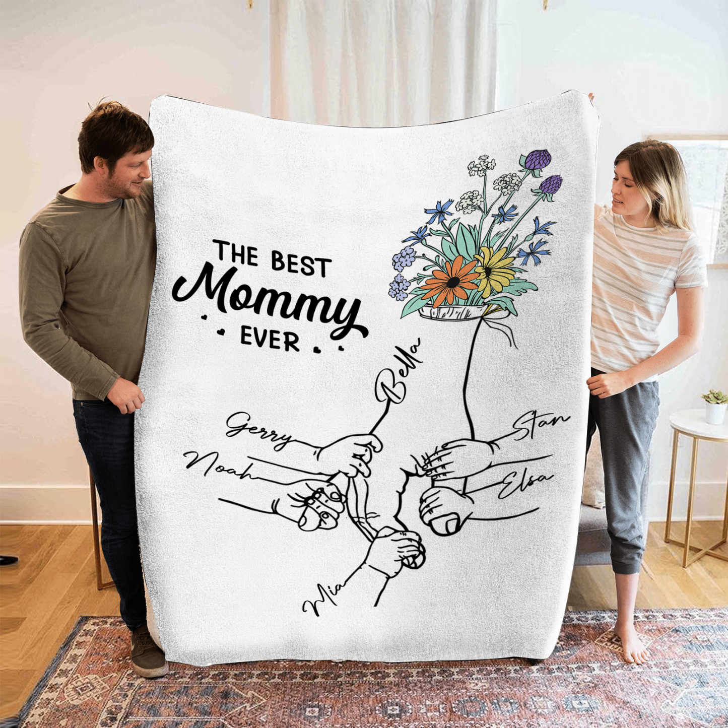 Personalized Holding Hand Family Blanket - Custom 2-8 Names with Floral Accents Flannel Blanket Gift for Mommy | Jessmade