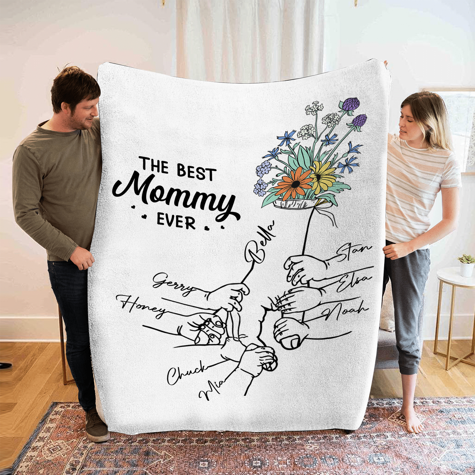 Personalized Holding Hand Family Blanket - Custom 2-8 Names with Floral Accents Flannel Blanket Gift for Mommy | Jessmade