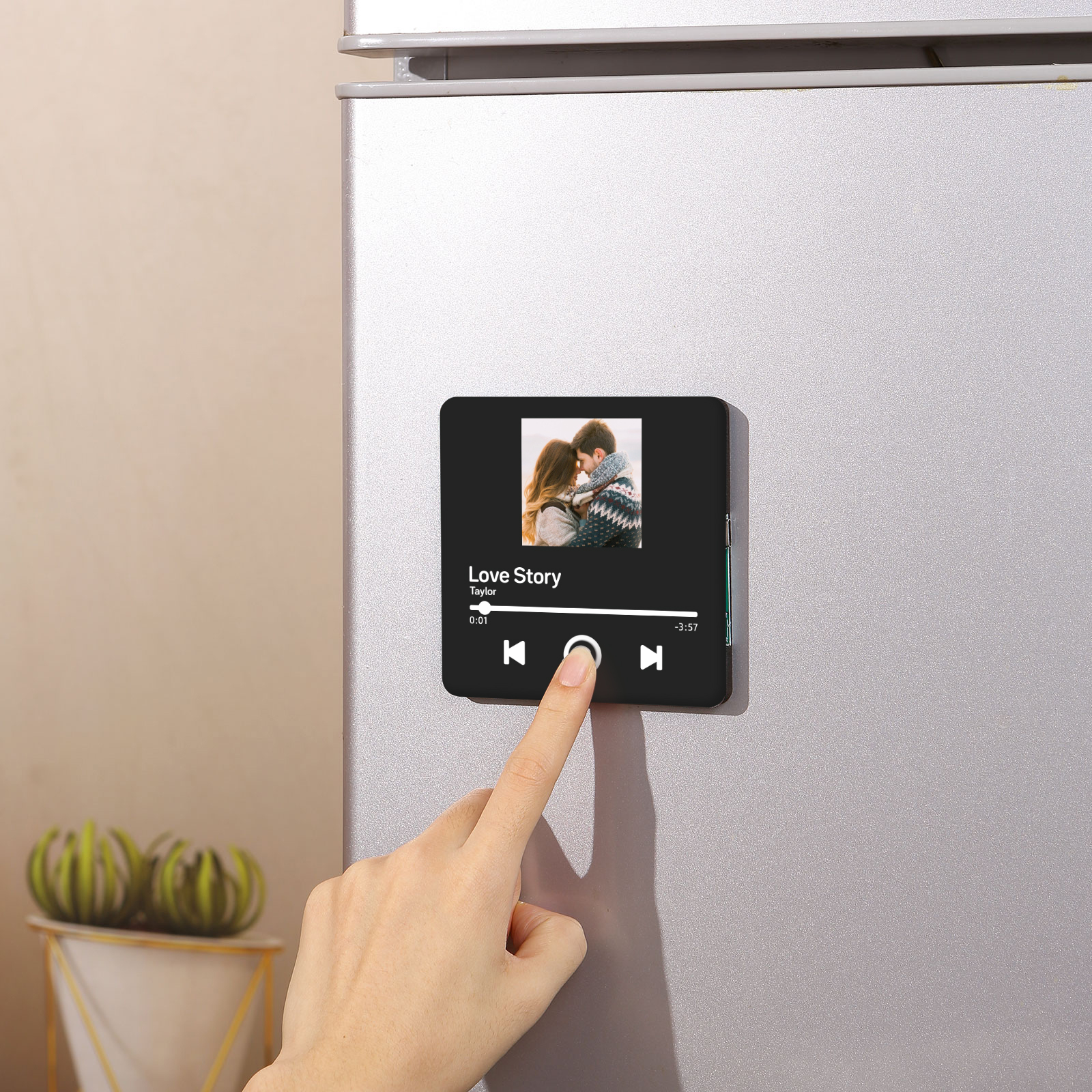 Personalized Photo Fridge Magnet with Favorite Song – Elegant Gift for Couples in Black or Color | Jessemade