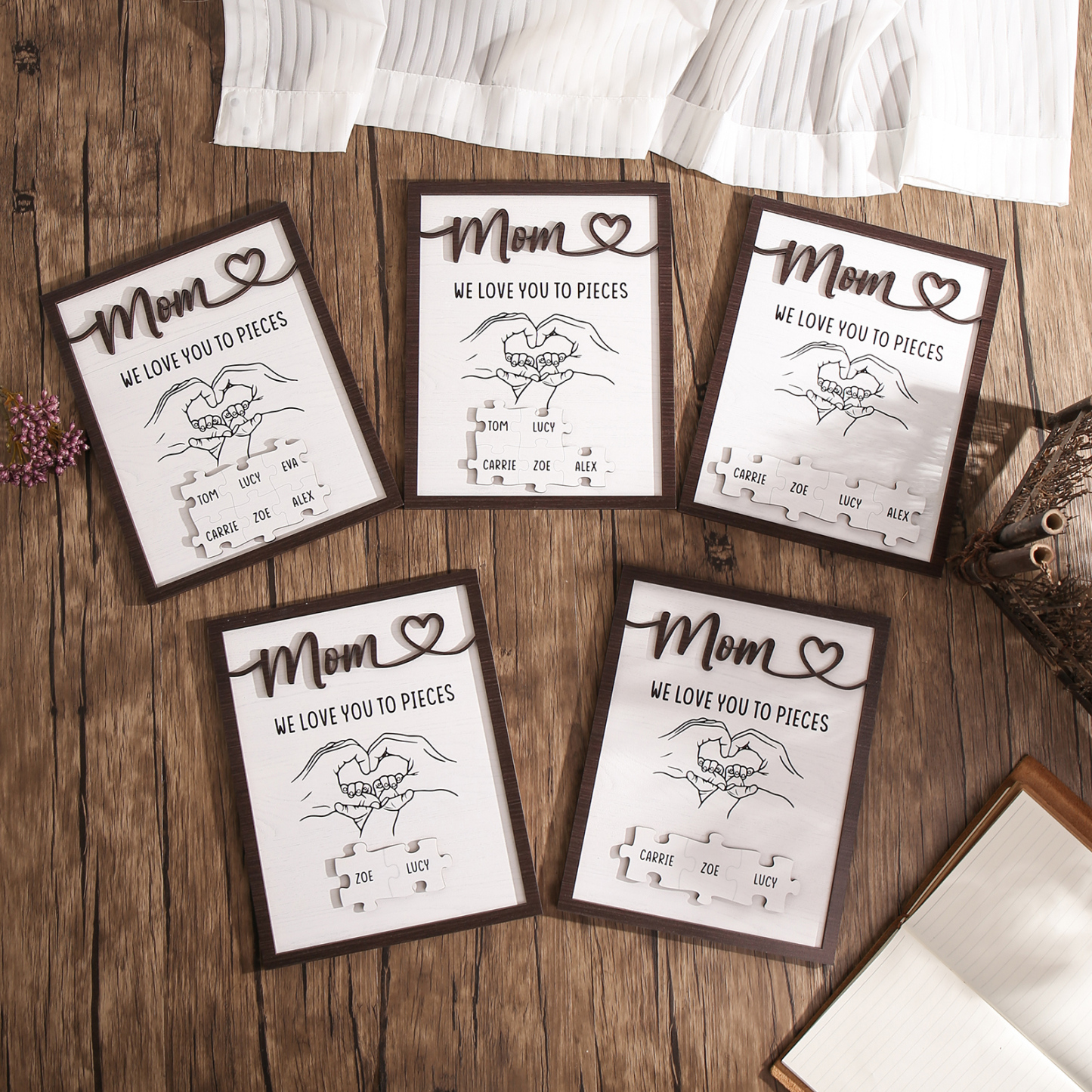 5 Names - Personalized Home Frame Wooden Ornaments Holding Hands Flower Elements Style Ornaments Home Decor for Mom