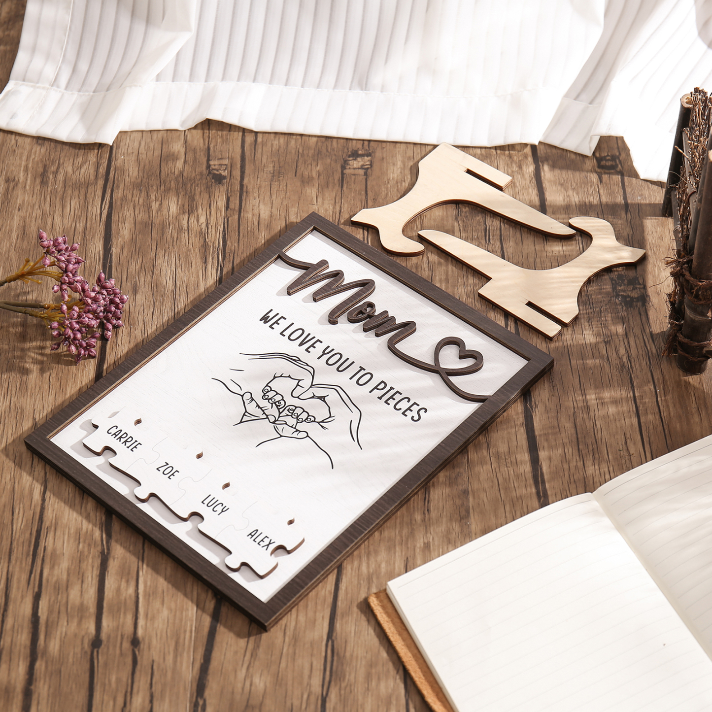 4 Names - Personalized Home Frame Wooden Ornaments Holding Hands Flower Elements Style Ornaments Home Decor for Mom