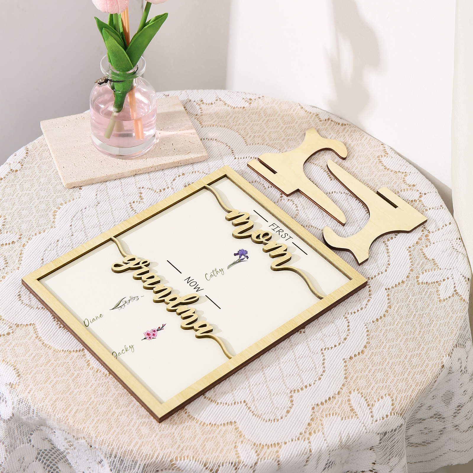 3 Names - Personalized Customized Birth Flower Home Frame Wooden Decoration for Mom/Grandma