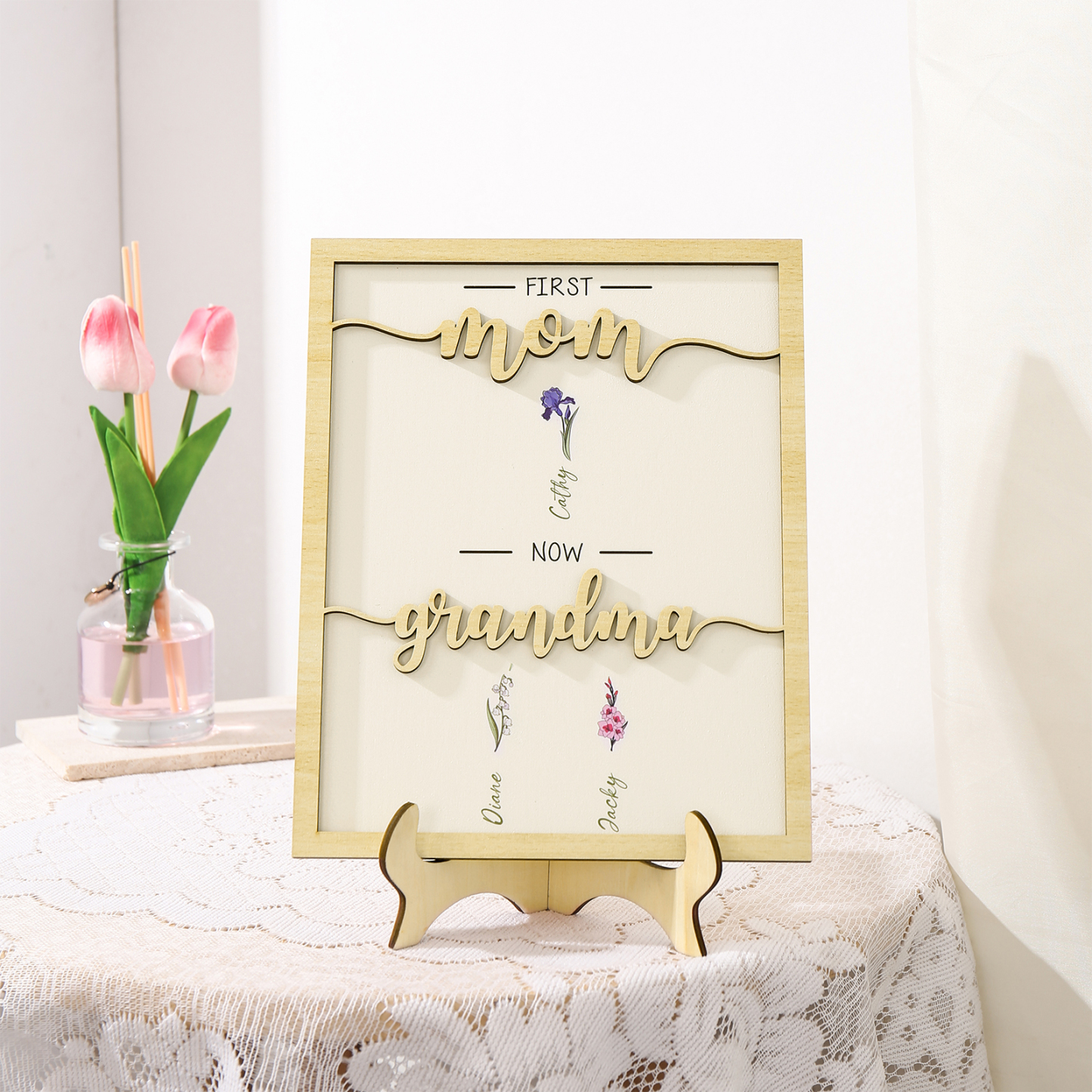 3 Names - Personalized Customized Birth Flower Home Frame Wooden Decoration for Mom/Grandma