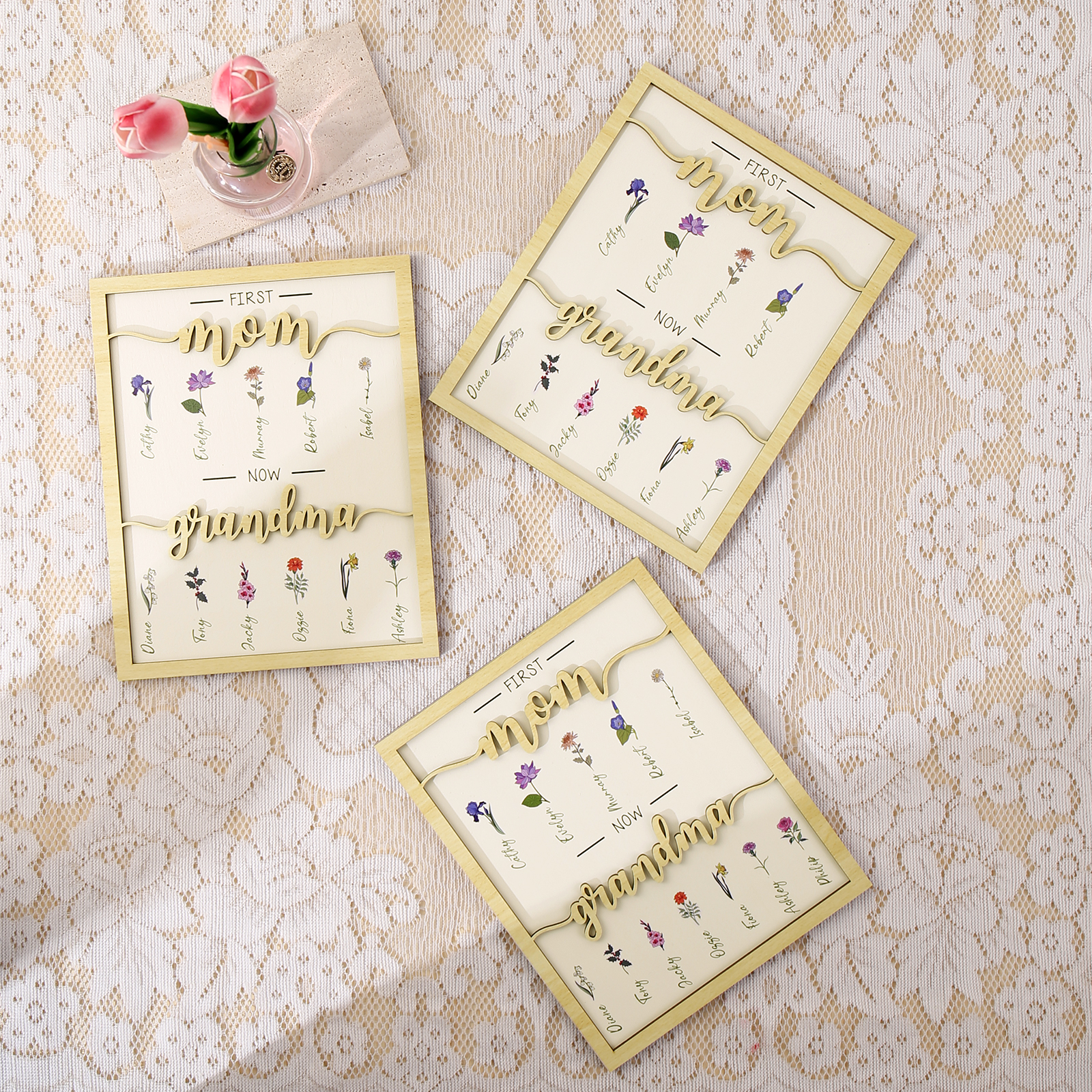 11 Names - Personalized Customized Birth Flower Home Frame Wooden Decoration for Mom/Grandma