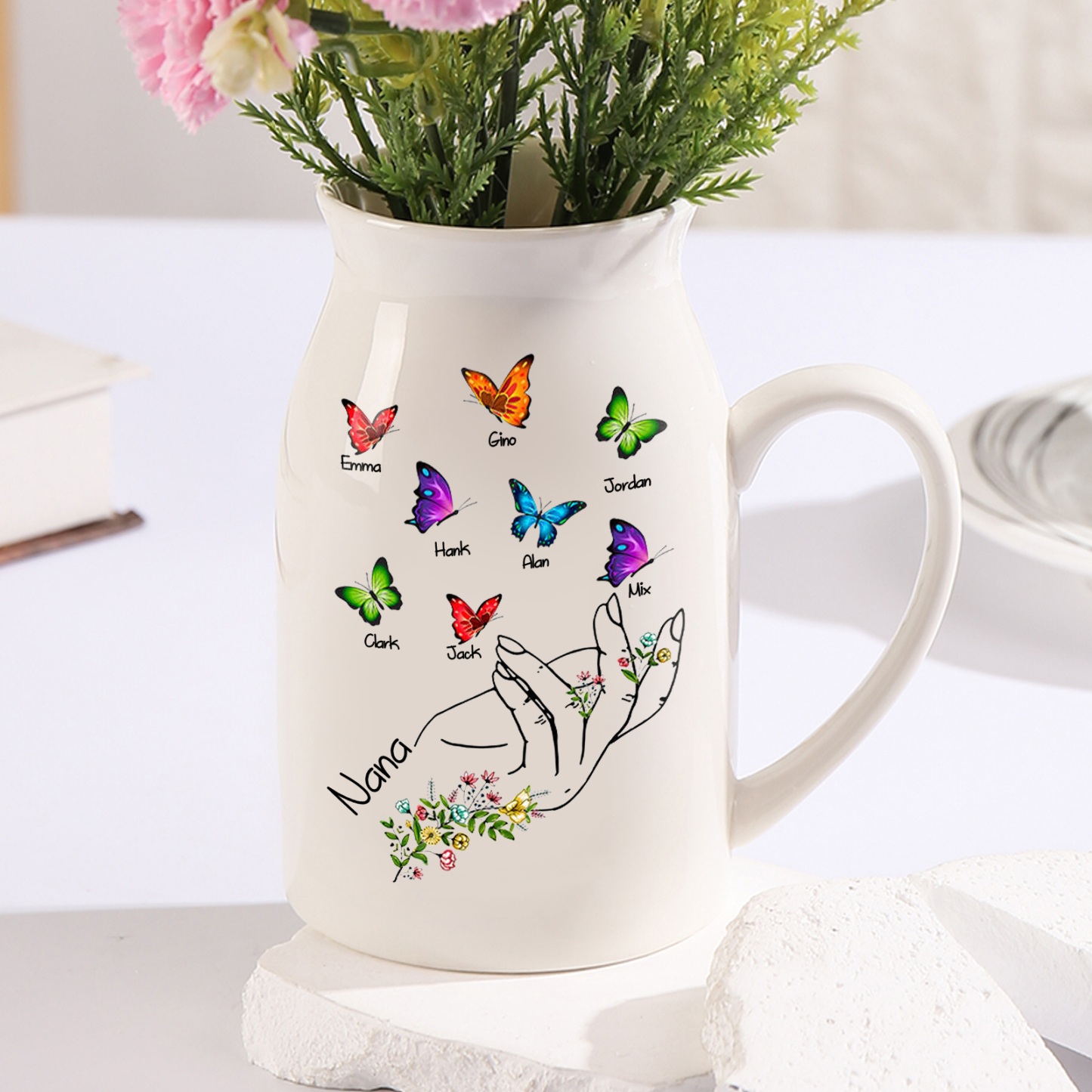 8 Names - Personalized Exquisite Flower Hand Butterfly Style Ceramic Cup With Customizable Names As a Special Gift For Nana/Mom
