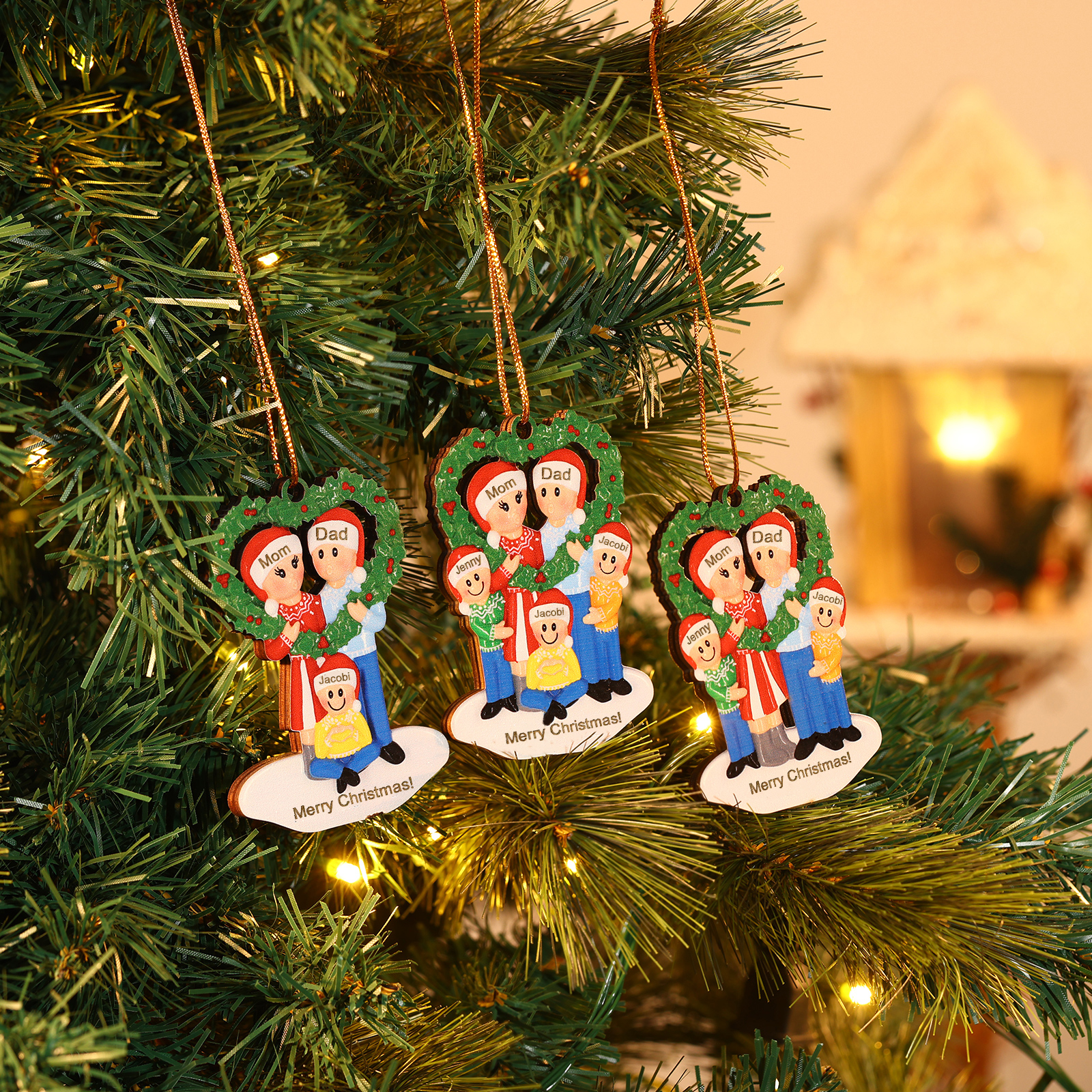 Personalized Wooden heart Wreath Family Christmas Ornament with Custom 3-5 Names & 1 Text Christmas Gift for Family | Jessemade