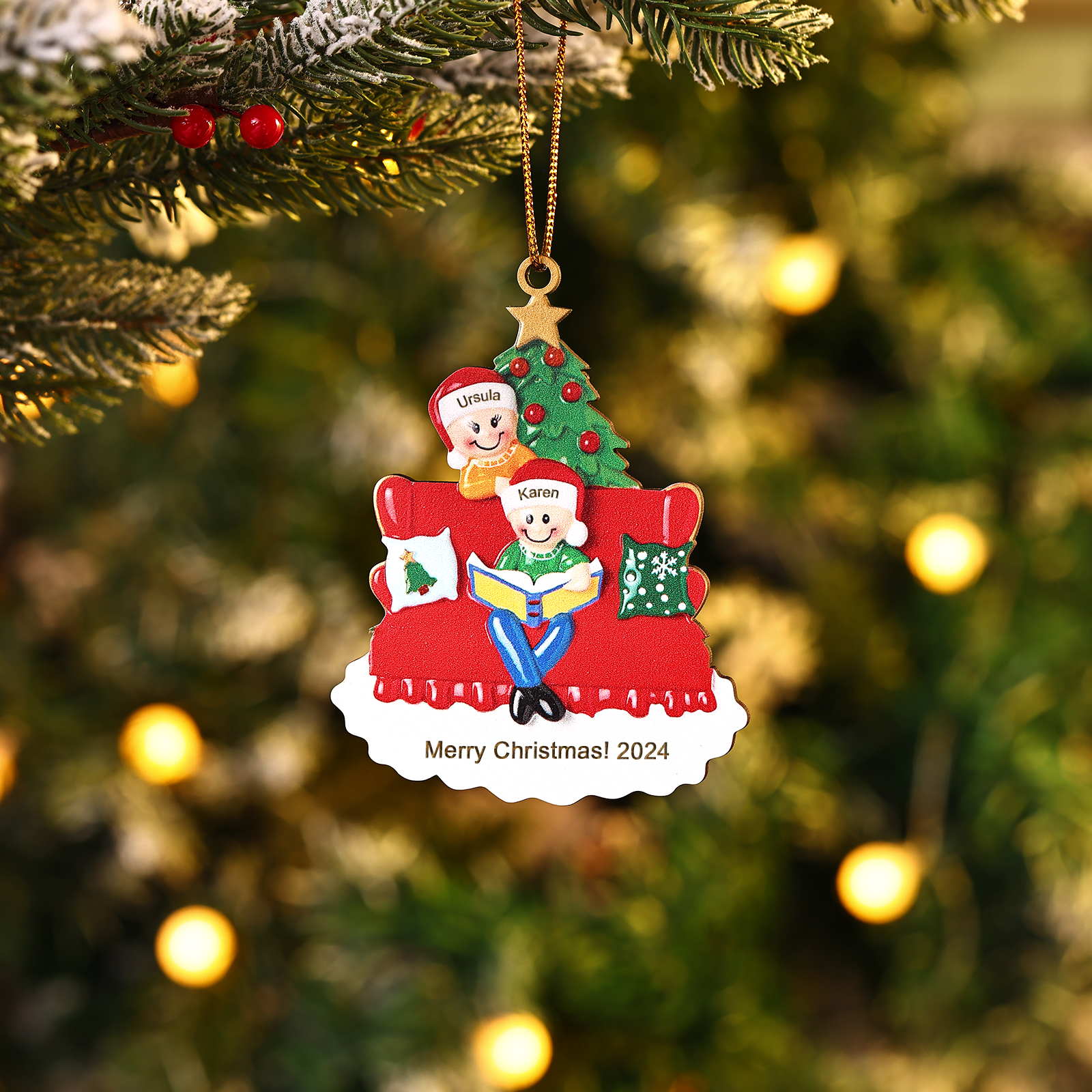Personalized Wooden Christmas Ornament – Family Tree with 2-5 Names &