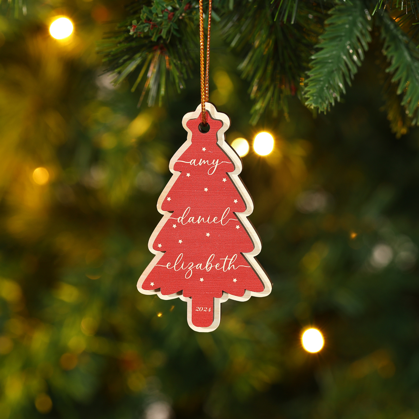 Personalised Family Christmas Ornament -Custom 1-6 Names Red Wooden Tree Gift for Family | Jessemade