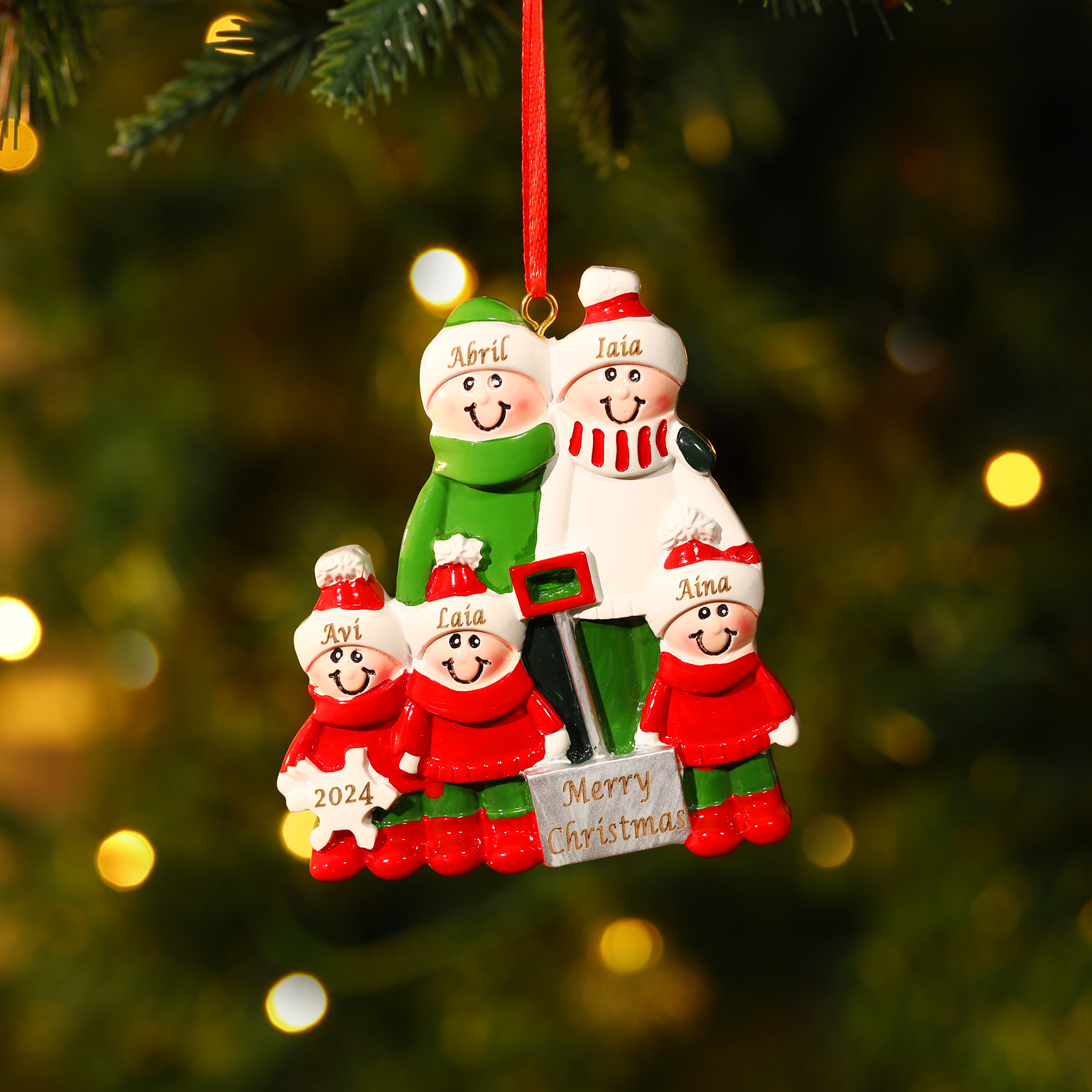 Personalized Family Christmas Ornament – Custom Resin Snow Shoveling Scene with 2-5 Names & 1 Text & Year Christmas Gift | Jessemade