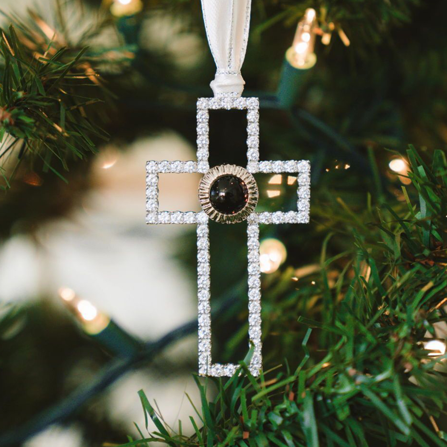 Personalized Photo Projection Cross Ornament – A Heartfelt Christmas Gift for Family | Jessemade