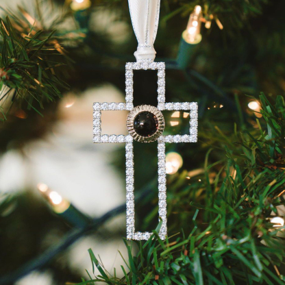 Personalized Photo Projection Cross Ornament – A Heartfelt Christmas Gift for Family | Jessemade